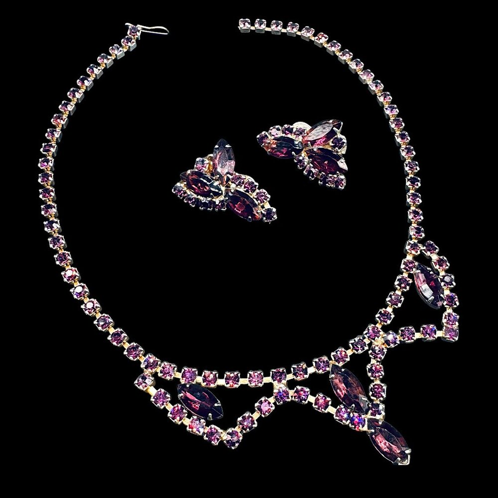 Vintage Necklace Choker and Clip-on Earrings Purple Rhinestones Set